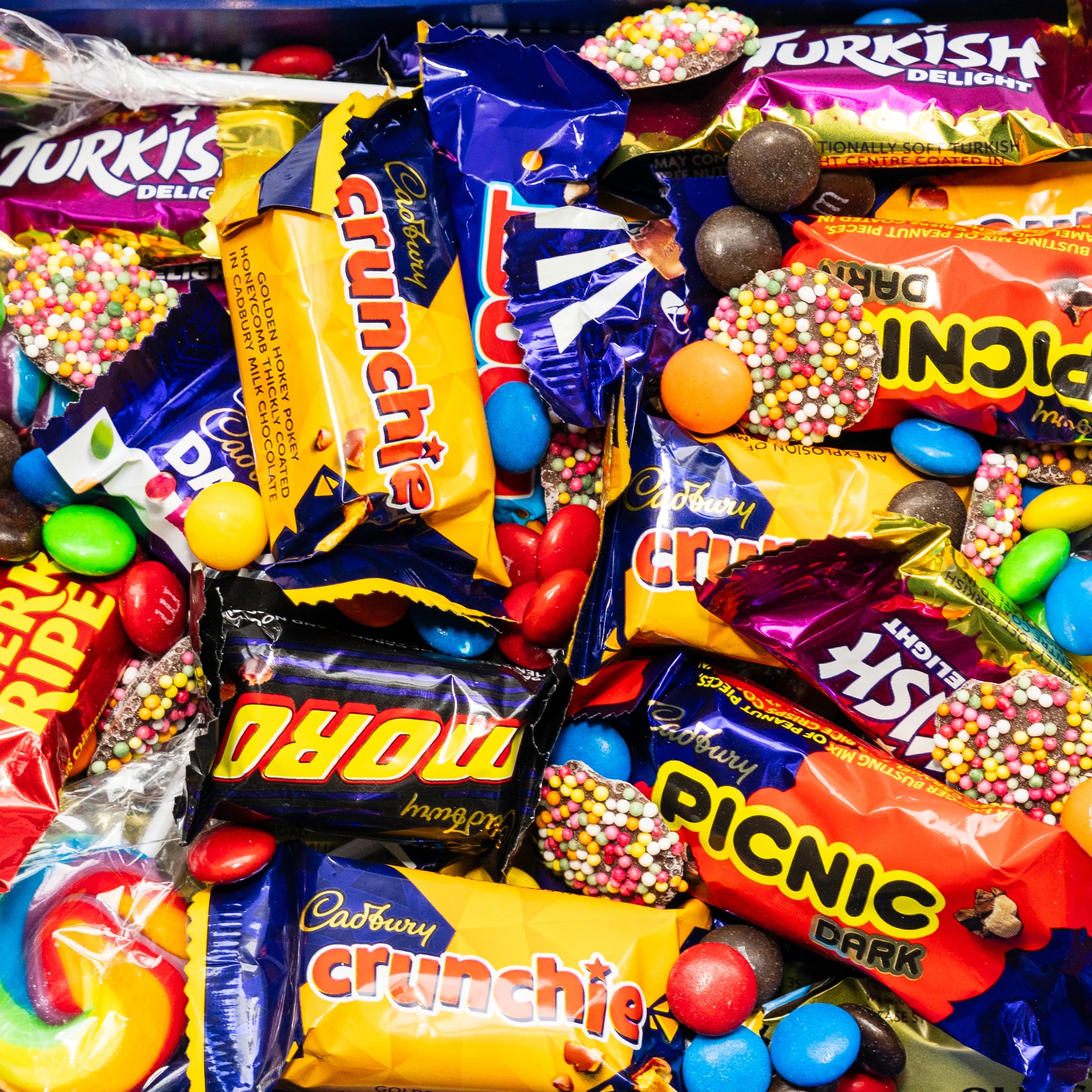 BIRTHDAY CELEBRATIONS GIFT BOX