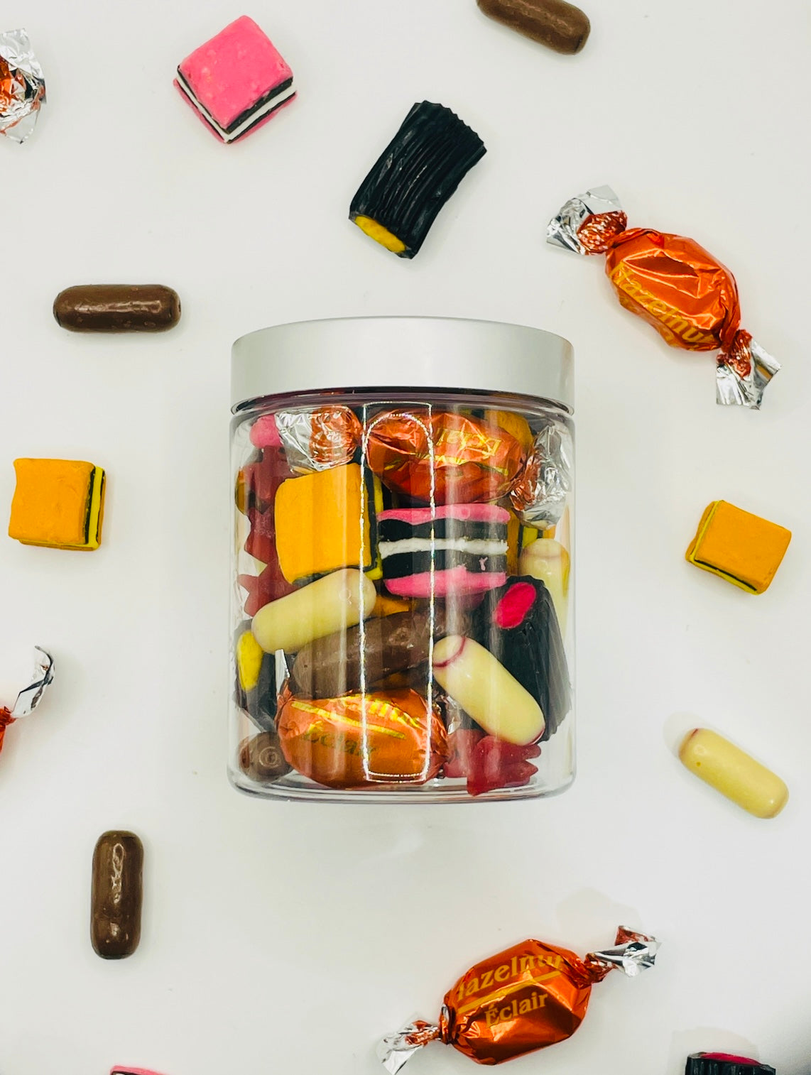 SO MUCH LIQUORICE JAR FAVOURS