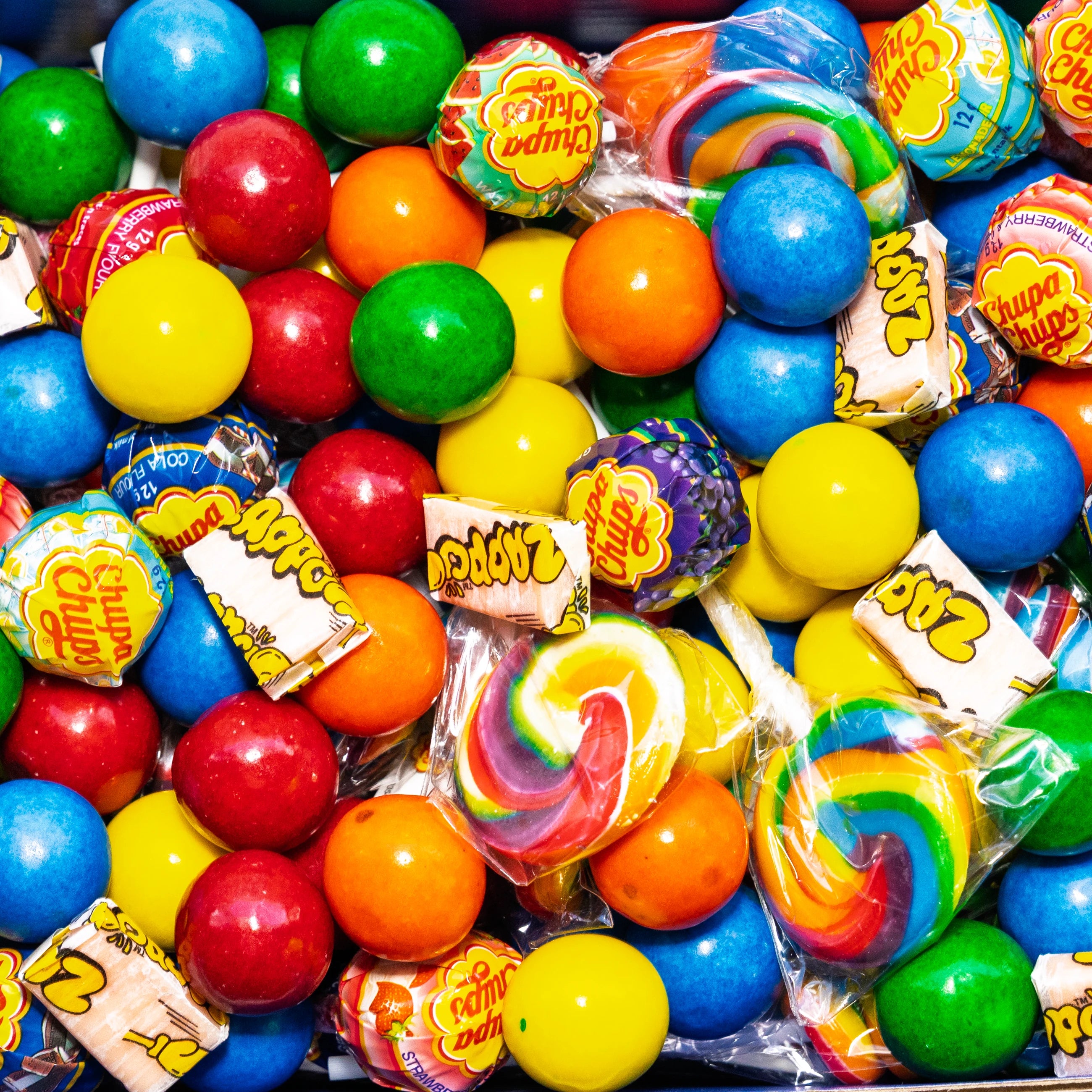 BUBBLE GUM MANIA GIFT BOX